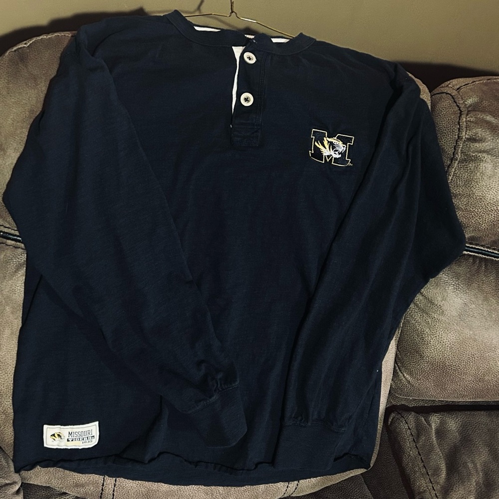 MIZZOU Navy Long Sleeve Henly